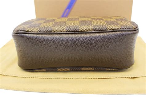 makeup case louis vuitton|Louis Vuitton truth makeup pouch.